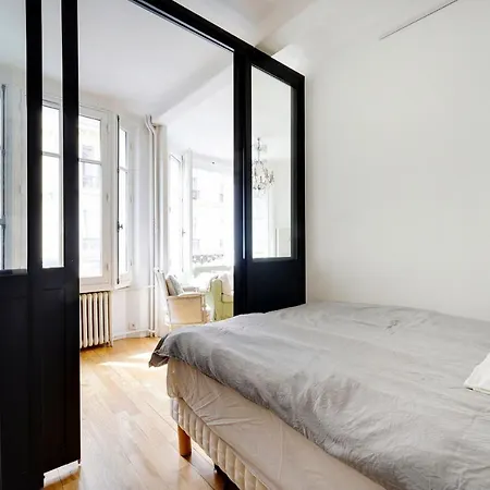 Appartement 16Th Tour Eiffel - Central Paris Exterior photo
