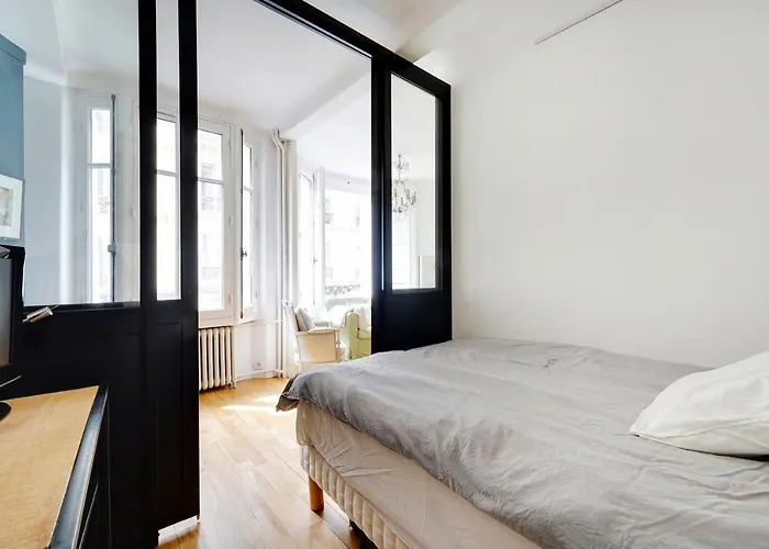 Appartement 16Th Tour Eiffel - Central Paris