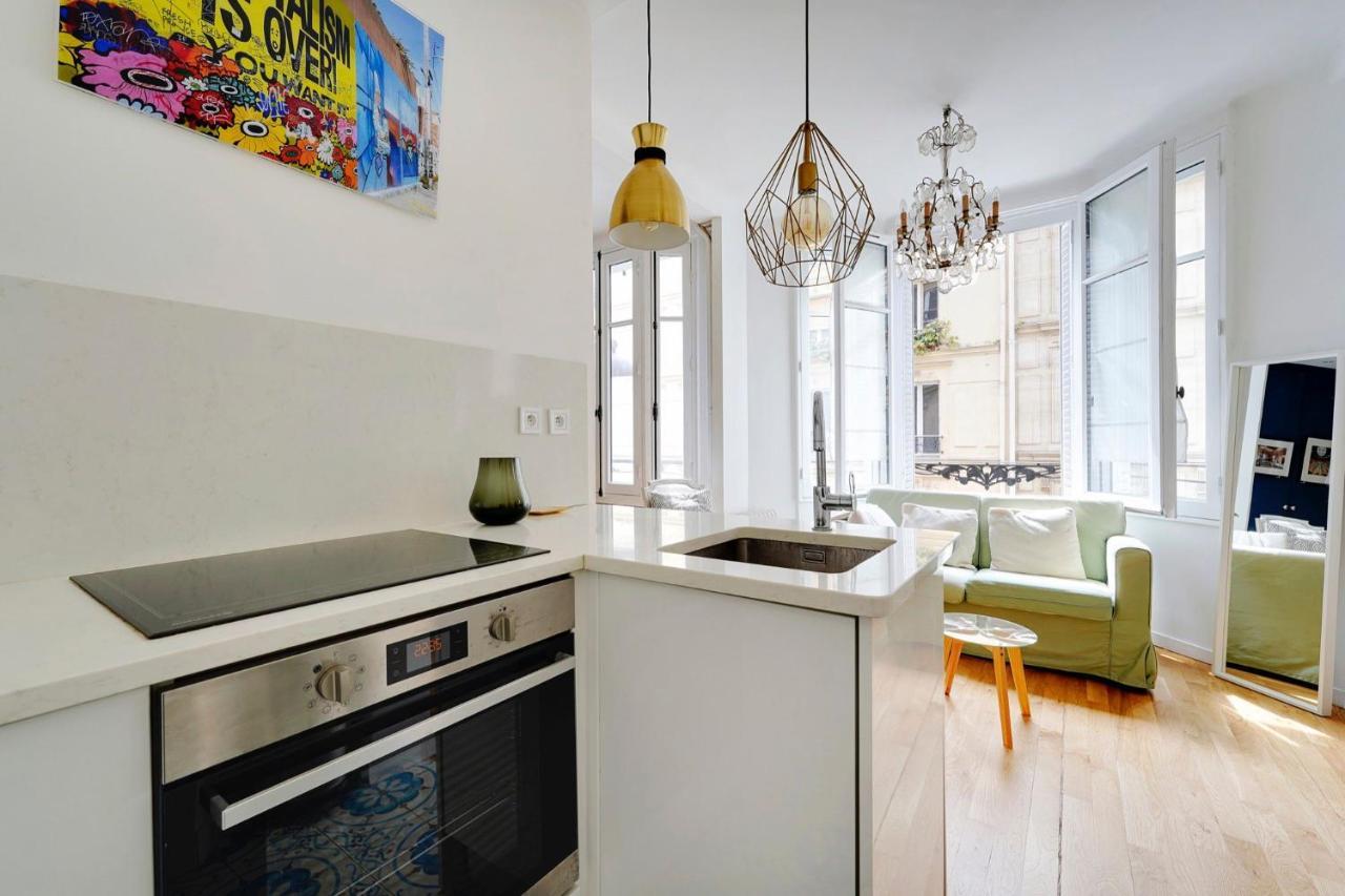 Apartment 16th Tour Eiffel - *
